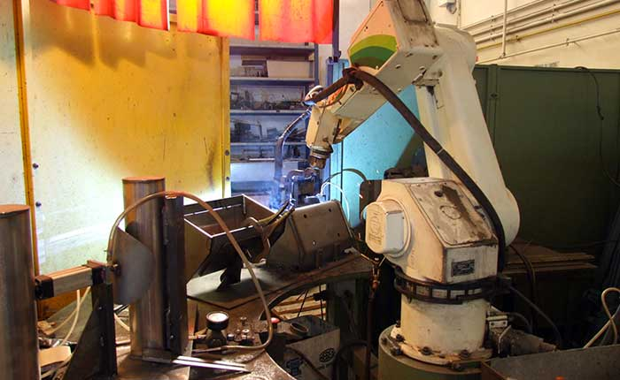 Impianto Robotizzato Saldatura MIG-MAG C.M.D.