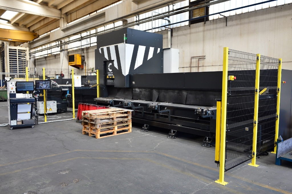 Impianto Taglio Laser Tubo Cutlite Penta 8 kW C.M.D.